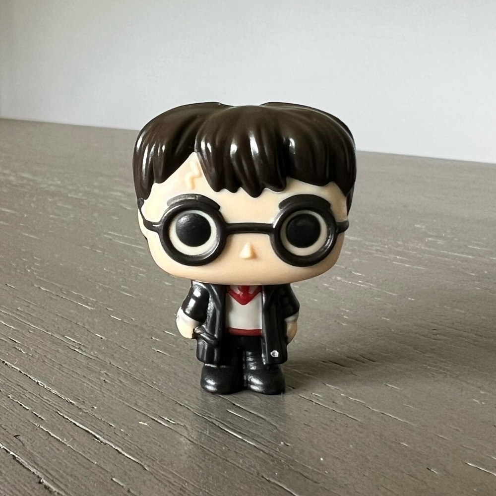 2024 Kinder Joy Eggs, Harry Potter Funko Collection: Harry Potter